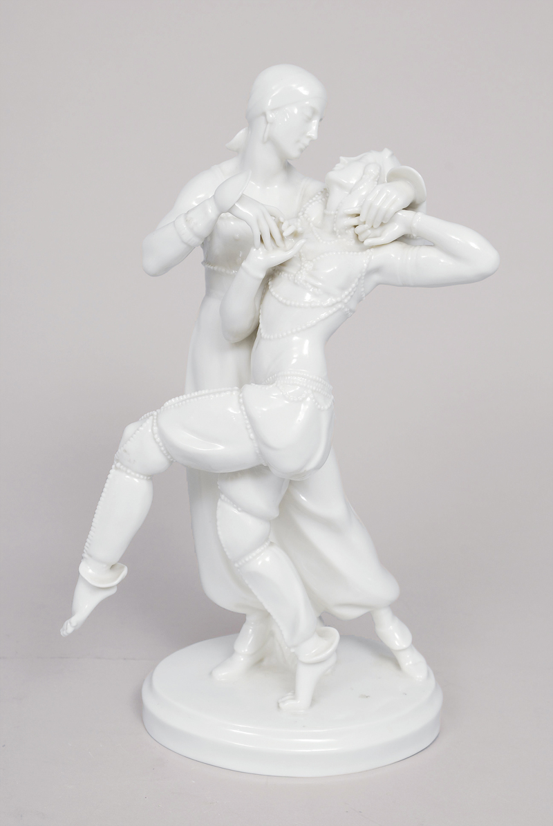 Figure of an dancing group