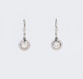 A Pair of Solitaire Diamond Earpendants