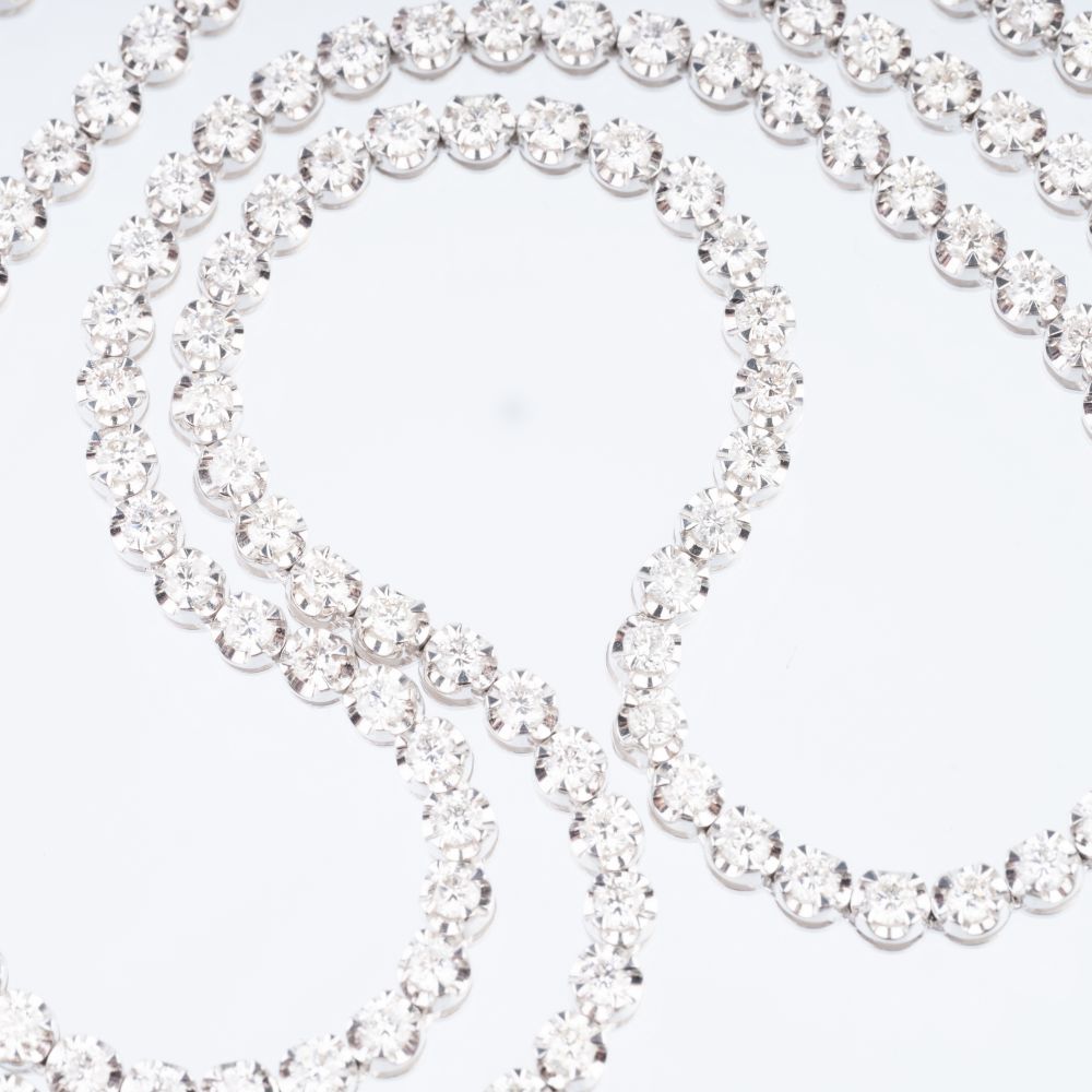 A very long, highcarat Rivière Diamond Necklace - image 2