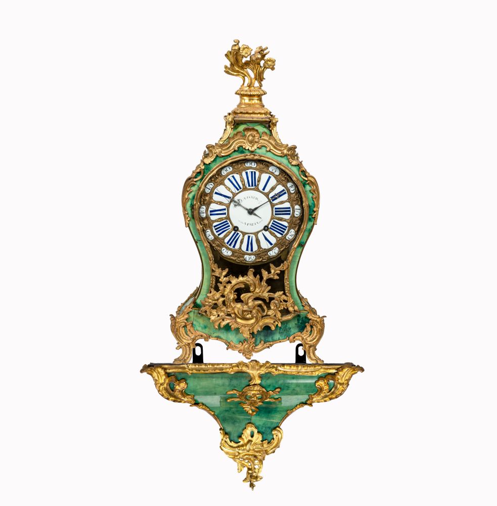 Louis XV Pendule auf Konsole