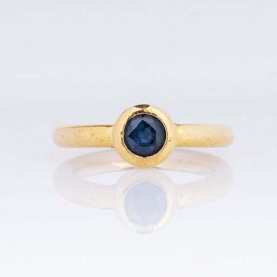 Saphir-Ring