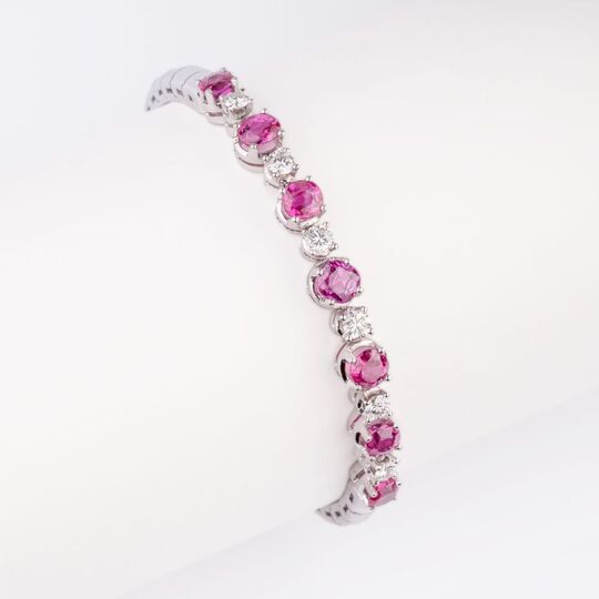 A Ruby Diamnd Bracelet