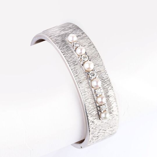 A Bangle Bracelet with Pearls and Diamonds