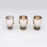 A Set of 3 Small Beakers 'Grape' No. 296 B