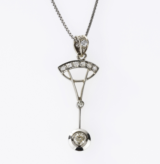 An Art-déco Diamond Pendant