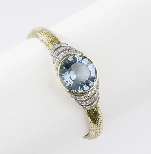 An Aquamarine Diamond Bracelet