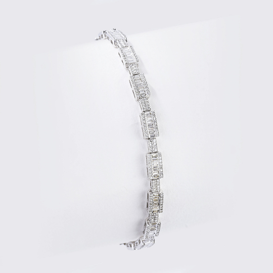 Zierliches Diamant-Armband