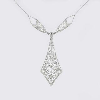 A highcarat Art-déco Diamond Necklace