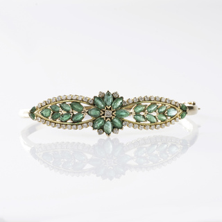 An Emerald Diamond Bangle Bracelet