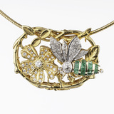 An exceptional Diamond Emerald Pendant 'Abeille à la fleur' - image 1