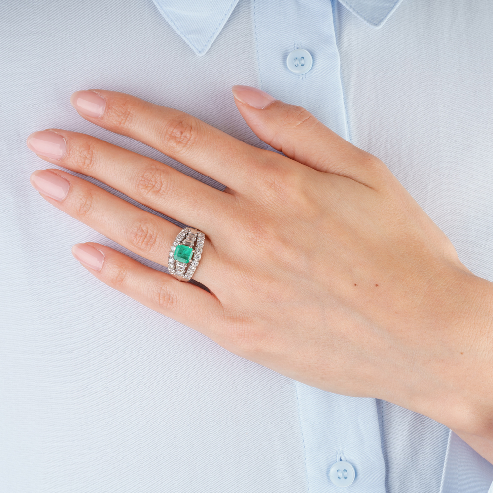 Emerald Diamond Ring - image 3