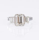 Hochkarätiger Emerald Cut Diamant-Ring - Bild 1