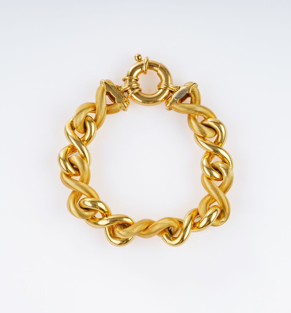 Gold Bracelet with Spring-Ring Clasp