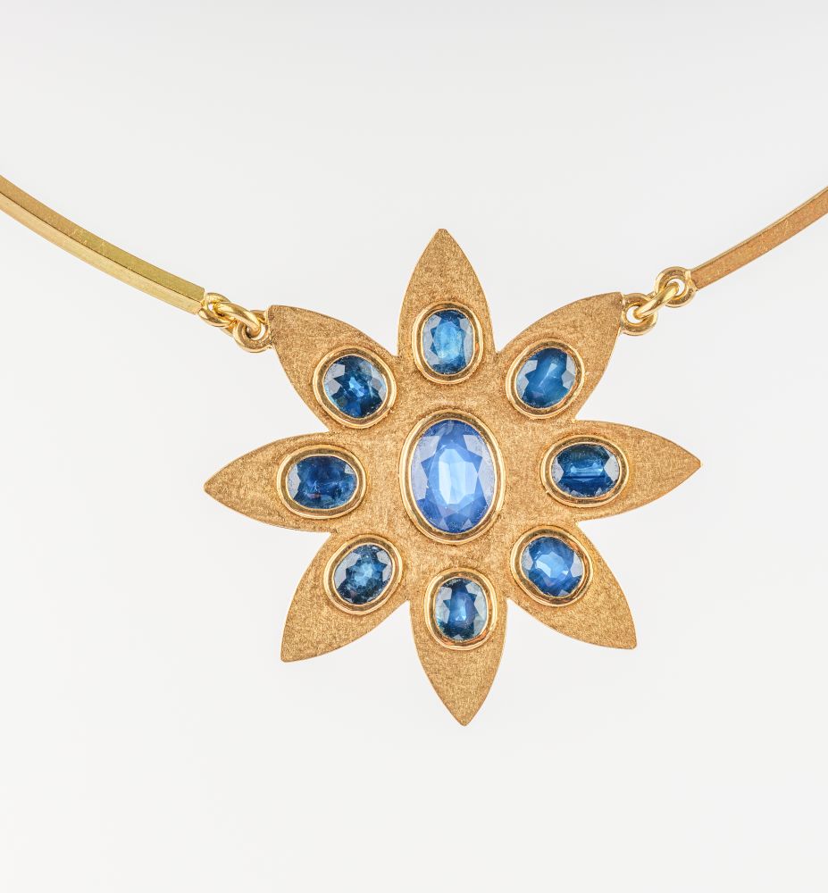 Modern Sapphire Flower-Pendant on Chain - image 2