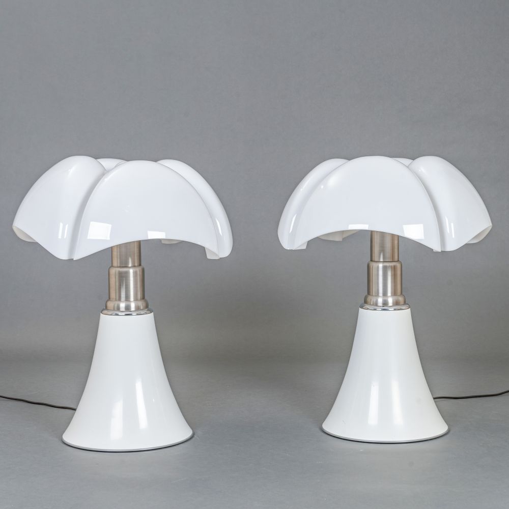 A Pair of Large 'Pipistrello' Table/Floor Lamps - image 3