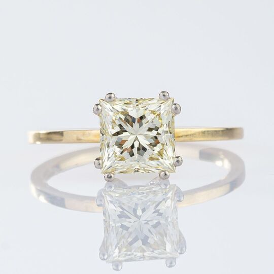 Princess Diamond Ring