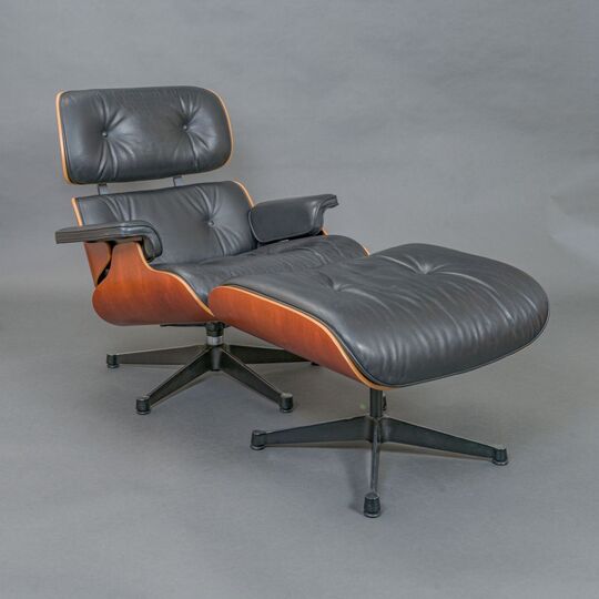 Lounge Chair & Ottoman