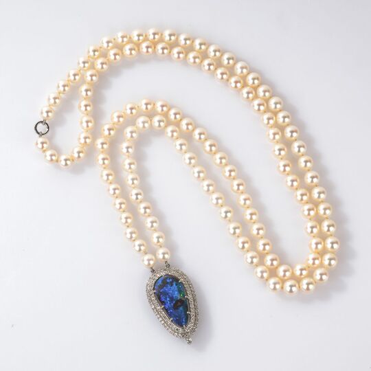 Pearl Necklace with Opal Diamond Clasp