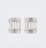 A Pair of fine-white Diamond Earstuds - image 1